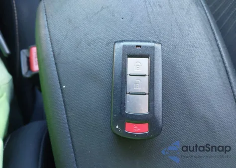 2014 Mitsubishi Outlander Sport Se z USA, uszkodzony, nr VIN 4A4AP4AU3EE002014